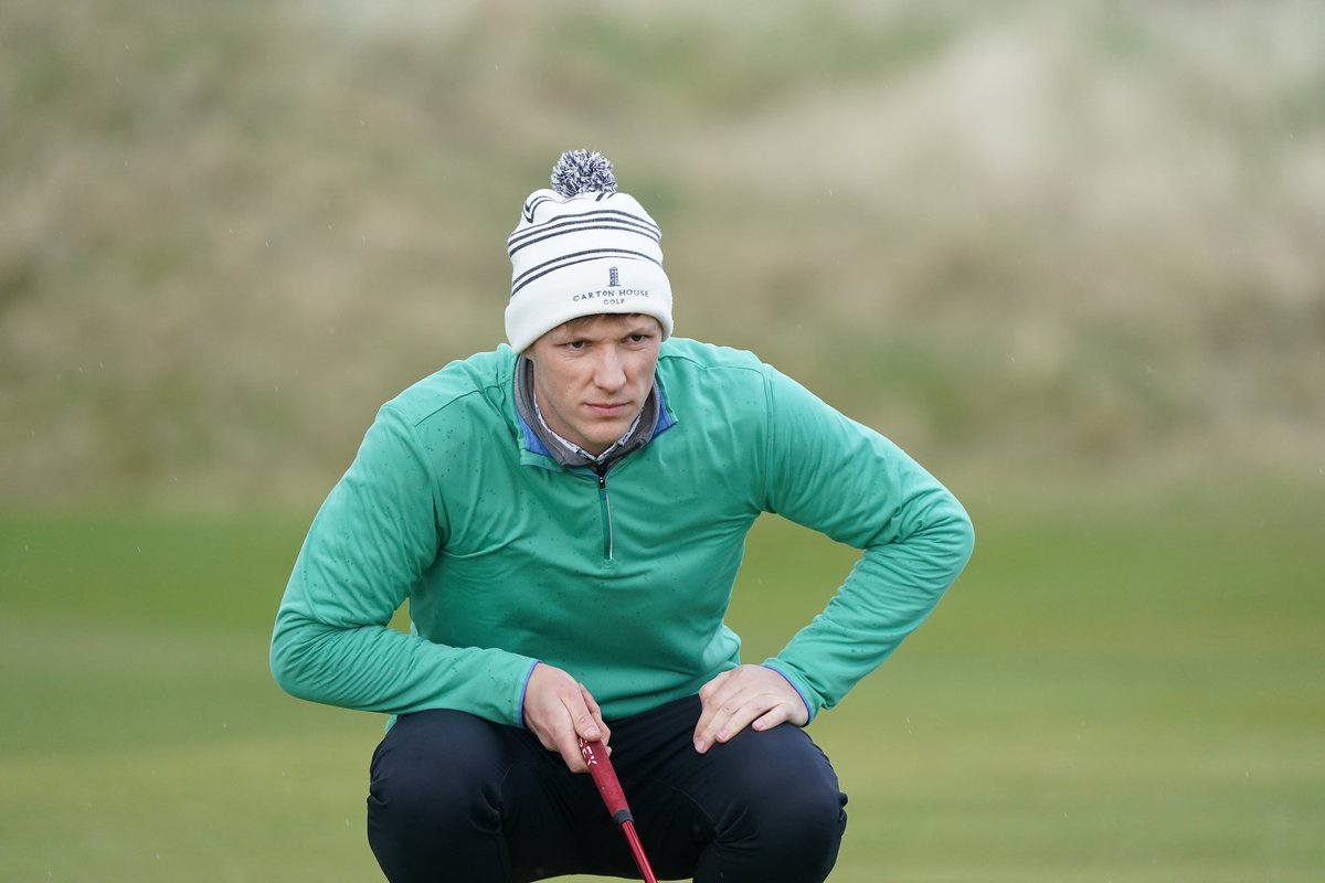 Darragh Flynn topped the leaderboard after Round One in @CorkGolfClub with an opening 66 (-6)⛳️ The @CartonHouseGolf golfer is currently two-under for his second round, -8 overall, three strokes clear of Keith Egan in second. Scoring: golfgenius.com/pages/10085371…