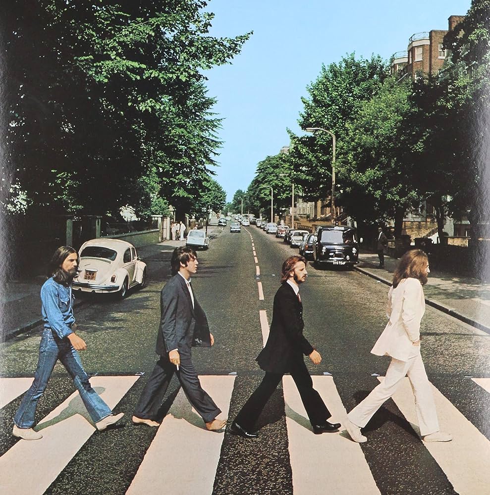 @DBking85 Come musicista, non posso che postare la famosa passeggiata di Abbey Road 😎