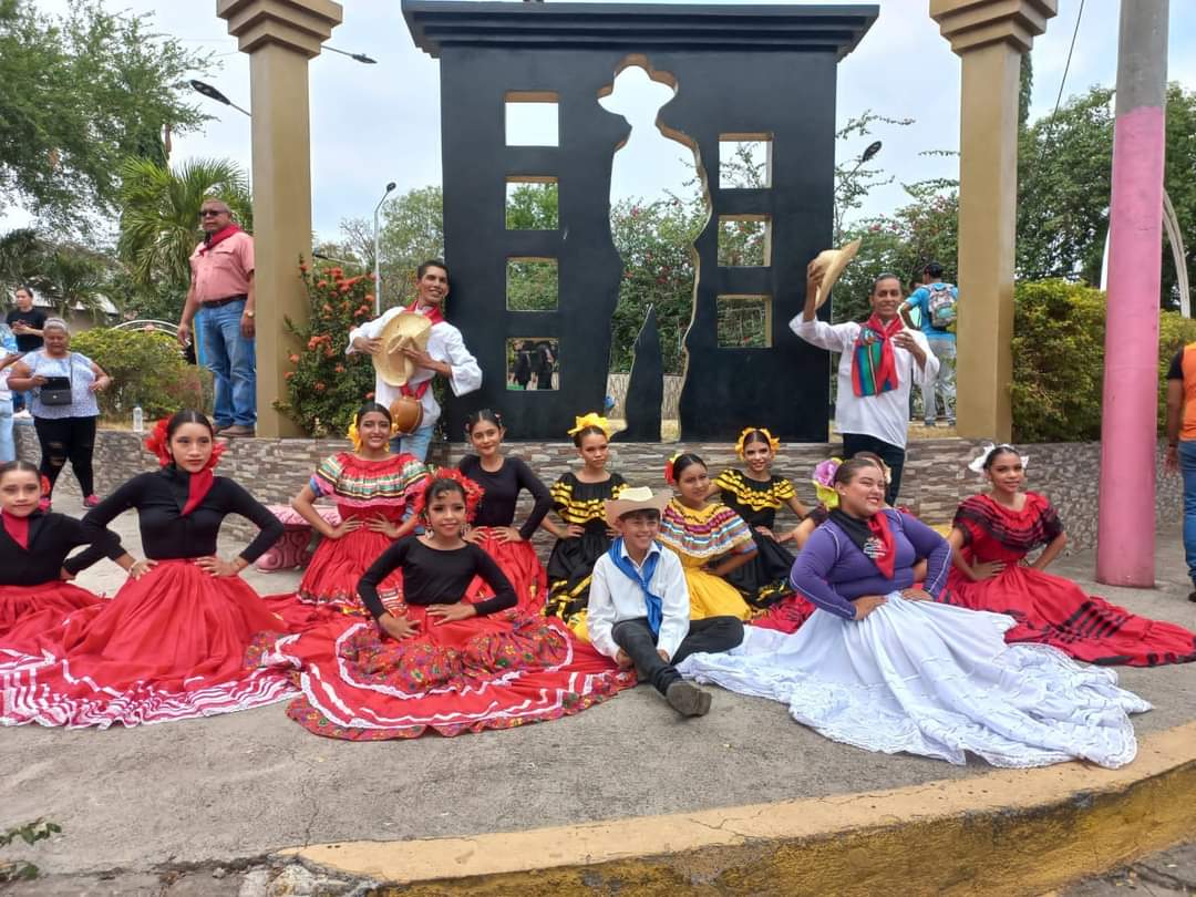 #Nicaragua| Militancia Sandinista del Municipio de Tipitapa ✌️❤️🖤 celebran el Día de la Dignidad Nacional 🇳🇮🔴⚫✊

#SoberaníayDignidadNacional 
#PLOMO19