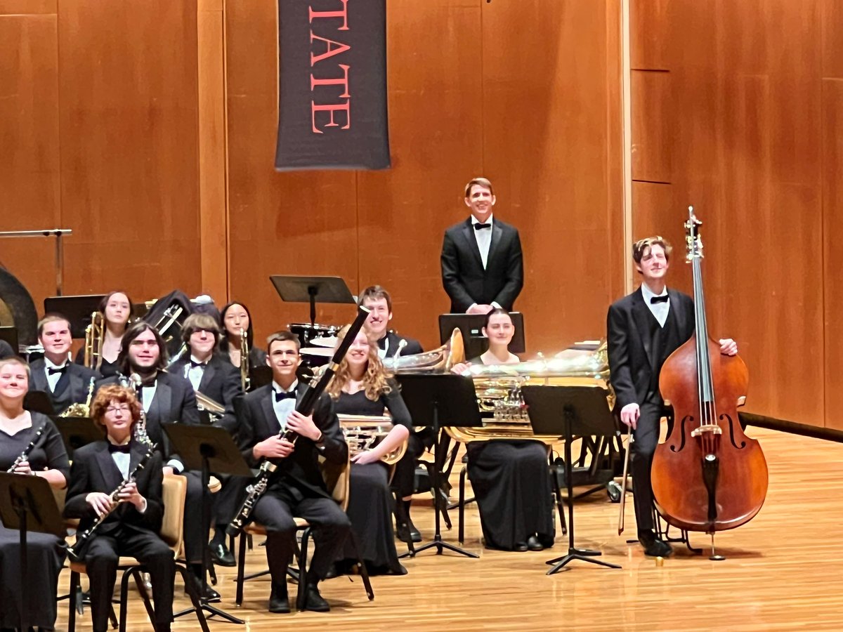 Way to represent @District214 !!! Shoutout to @RMHSMUSTANGS @rmhs_bands Director ELLIOTT HILE & band & @BG_Bison Band Director VINCE GENUALDI & band @HerseyHuskies @HerseyBand SPENCER HILE & Honor Band who all wowed at 2024 Illinois Superstate Concert Band Festival @UofIllinois