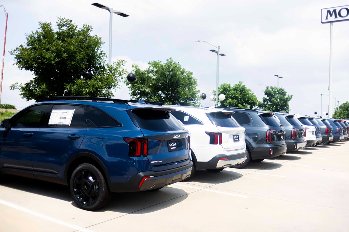 It may be a little gloomy outside, but this hot new inventory will brighten up your day!
We have over 200 vehicles to choose from online at moritzkiafw.com/new-inventory/….
#moritz #kia #fortworth #hotnewinventory #brightenupyourday #dealership #nearme
