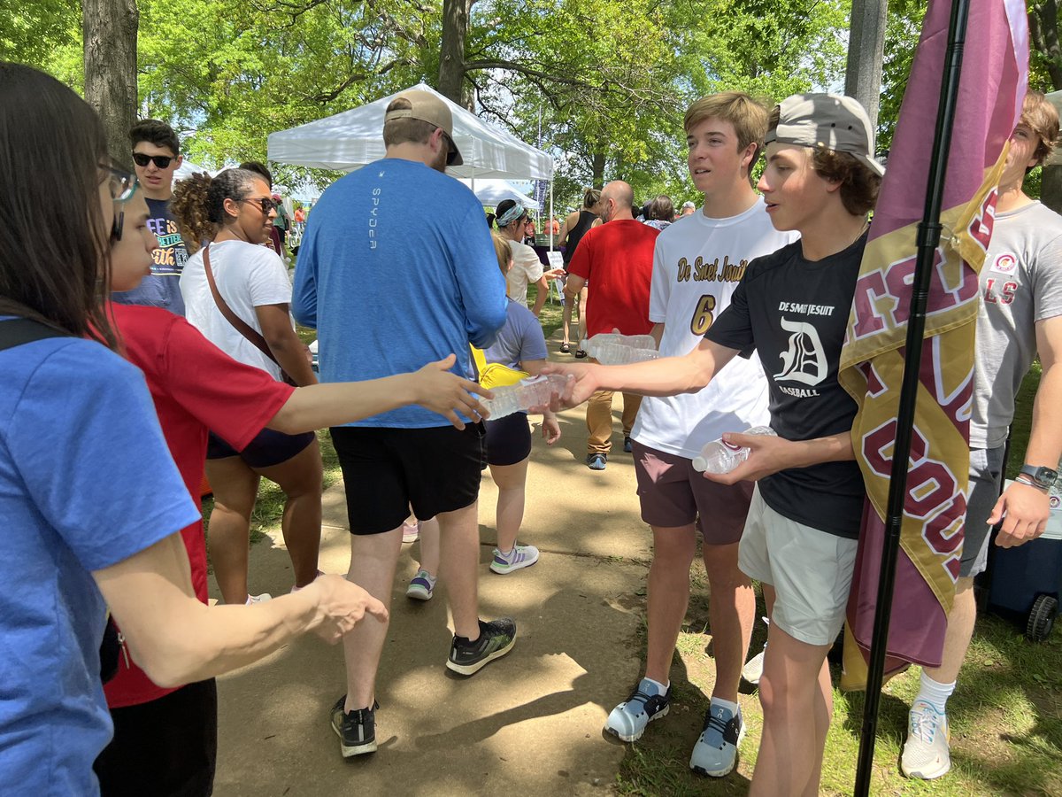 Spartan volunteers helping out @bestbuddies Friendship Walk this morning.