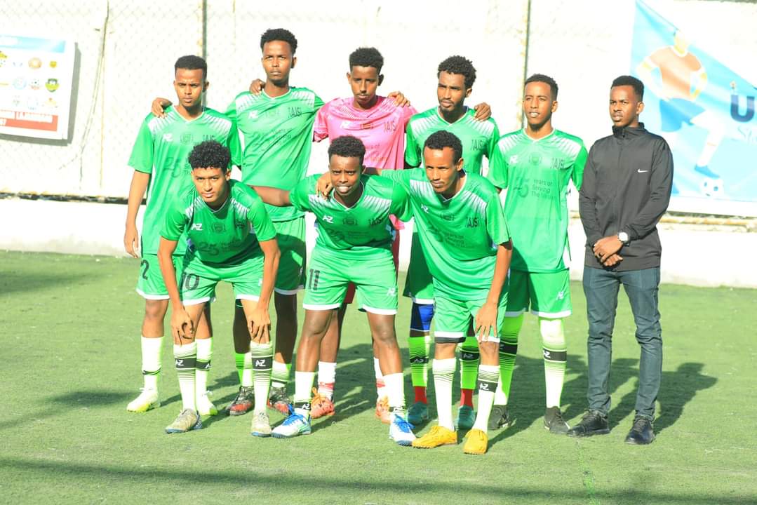 HaajiAddow's tweet image. Our @SIMADUniversity&apos;s Rector Dr. @Dahirhasan kicked off university&apos;s Cultural Week sports tournament 2024! Celebrating 25 years of excellence since establishment. Here&apos;s to a week of spirited competition and unity! 🏆 #UniversityAnniversary #CulturalWeek #SportsTournament&quot;