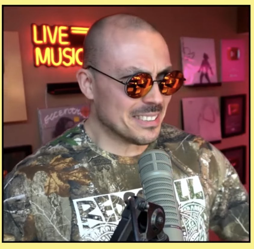 eventualforever's tweet image. i like watching meet the grahams reactions on youtube because for most disses it’s like people going ooh that’s good ooh that’s a hard diss etc etc but with this it’s just watching people in complete and utter horror for six minutes