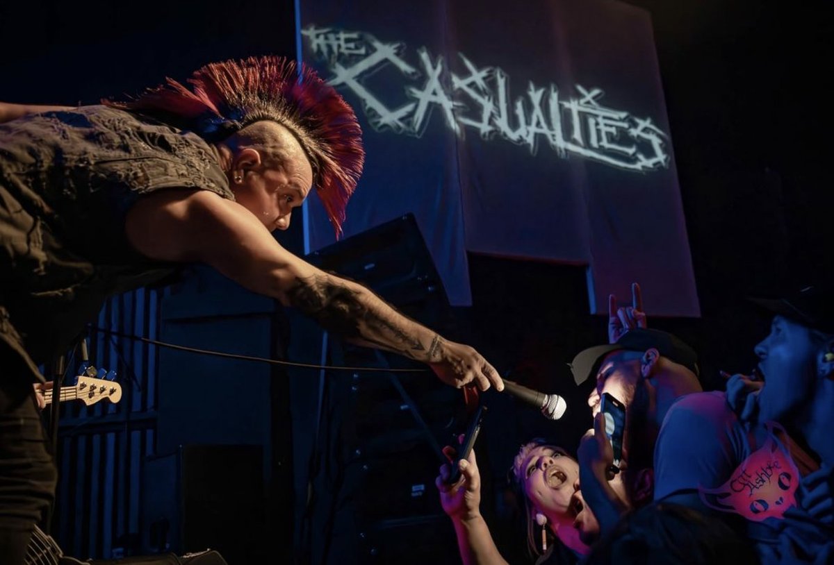 Santa Ana PUNX!! We’re at the Observatory TONIGHT with Strung Out, Slaugherhouse and The Venomous Pinks. Come party with us on the last night of Tour 🤘

Get tix here concerts.livenation.com/strung-out-the…

📸 catashbee
#thecasualties #weareallwehave #casualtiesarmy #strungout #thevenomouspinks