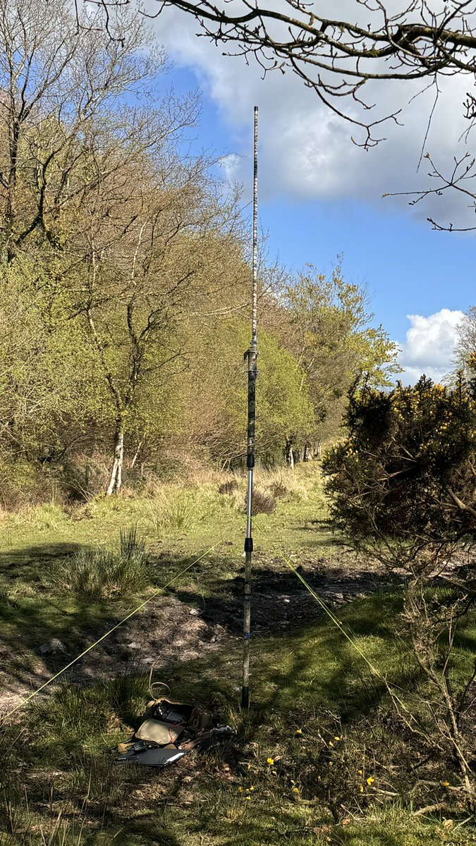 Set up the @Icom_UK #ic705 and Sherman x50 antenna to provide comms for Exmoor Rotary Club Exmoor Challenge walk along with Exmoor Radio Club really nice day with great weather for a change :-)