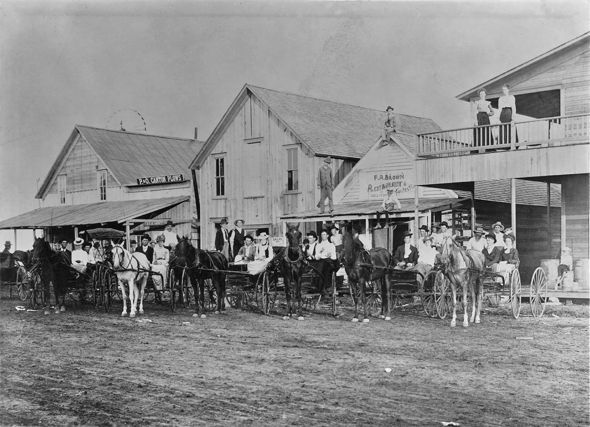 Traces of Texas reader D.J. Anderson sent in this great photo of bustling downtown Roscoe, Texas, in 1906. Roscoe is in Nolan County, about 3 miles west of Sweetwater. D.J.'s great grandfather was half owner of the plow store that you see in the background. Super clarity!