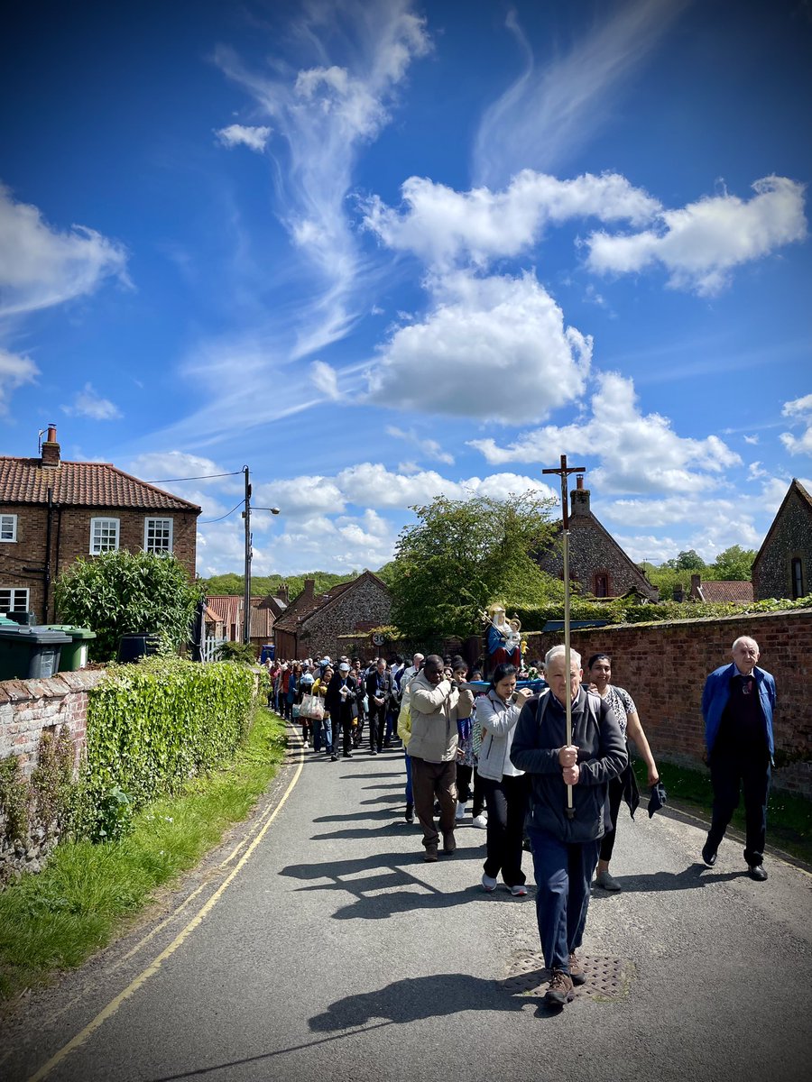 Thank you to everyone who joined us for this year’s #pilgrimage to #Walsingham. As Bishop John reminded us in his homily, we pray that we may be like Mary in saying “yes” to God’s plan for us so we may be pilgrims of #hope in our world today. Stay tuned to find out more.