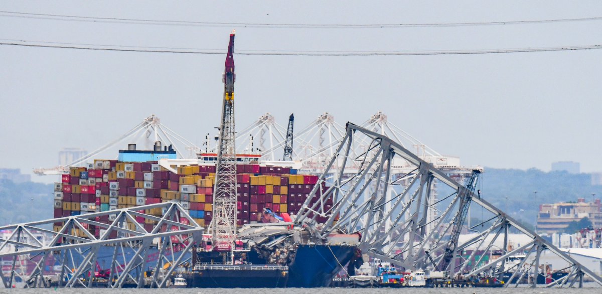 ByTheBayPhotos's tweet image. Work continues yesterday at the Francis Scott Key Bridge Collapse Site. 

#KeyBridge #KeyBridgeNews #KeyBridgeCollapse #Maryland