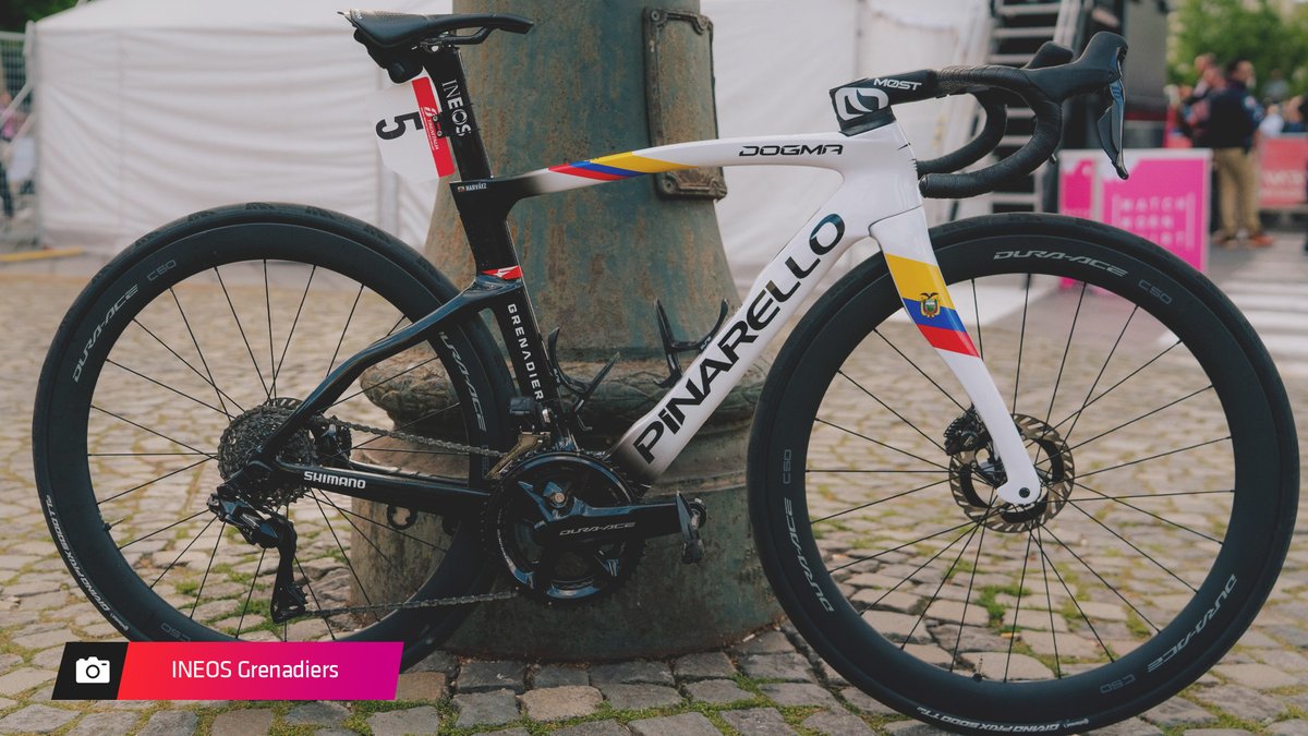 Pequeñas cosas que se necesitan para ganar la etapa 1 del #Giro 🔥🇪🇨