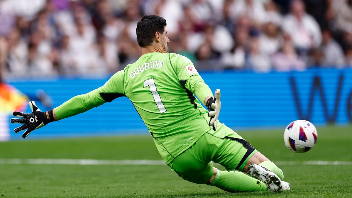 💬@thibautcourtois: 'I'm happy to feel like a goalkeeper again.' #RealMadridCádiz