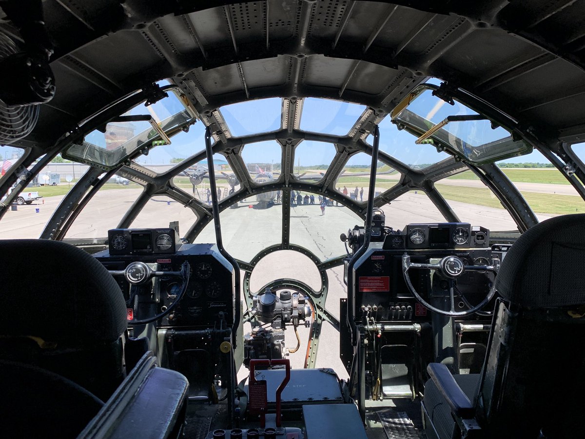 May the 4th be with you!
#StarWarsDay #avgeek #aviation #airplane #B29