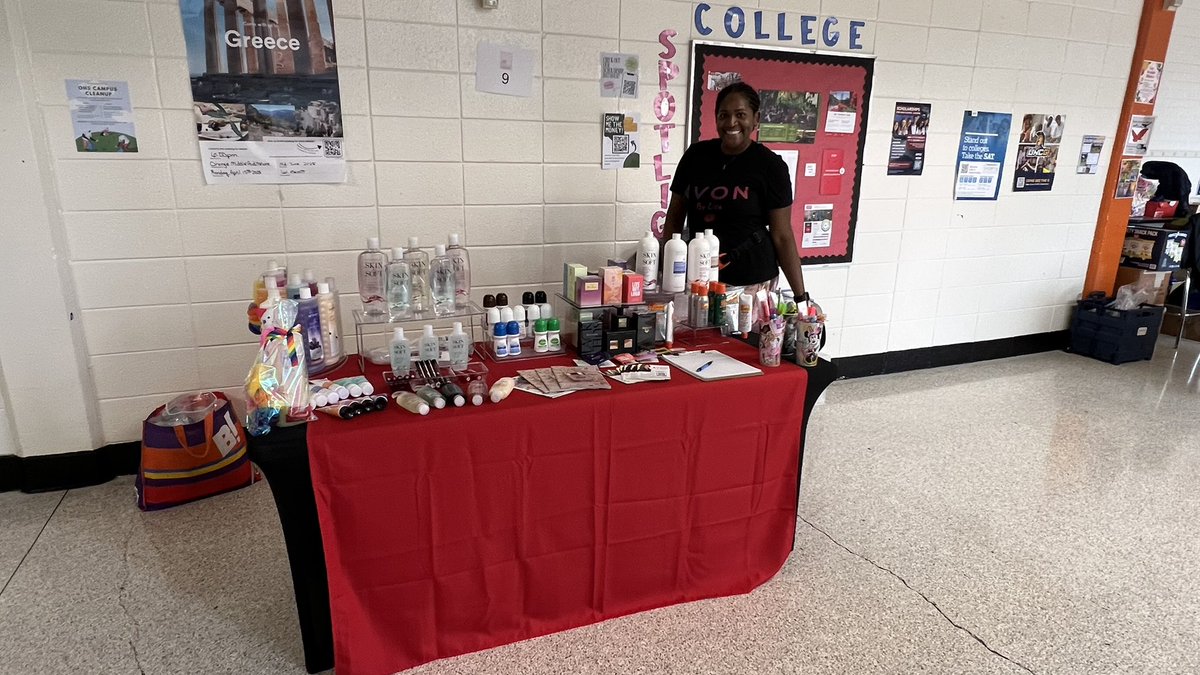 jvdreher's tweet image. We are here and ready for you!!! The OCS Health &amp;amp; Wellness Fair starts in 2 min!!! Come one, come all!! We’ll see you in a bit!! @OrangeCoSchools #OCSHealthandWellnessFair2024 #OrangeCountyFirst