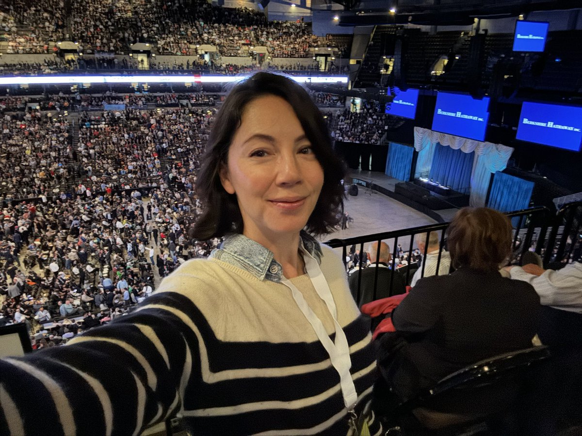 Sandbox Studios has arrived in #omaha - great #investing tips from Buffett including signs the market is overpriced (#Apple shares sold), climate change is a problem, insurance is difficult, and patience is key. #BerkshireHathaway