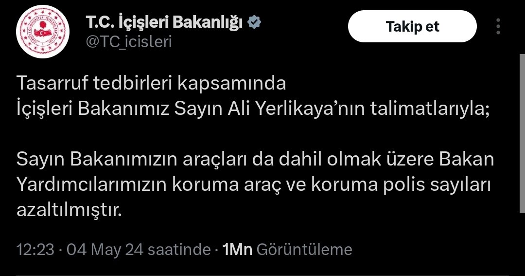 @memetsimsek sayın bakan vatandaşın gazını alma işleri nasıl gidiyor nede olsa sahte oylarıda sayarsak  %52 lik inanan a...al kesim var maşallah sizde talimatsız WC ye bile gidemediğiniz patronunuz @RTErdogan'nı örnek alıyorsunuz hava gazı almak basit bu ülkede #erdoğanistifa