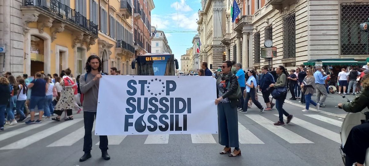 Rome is another town where in Europe today people were asking to stop fossil subsidies. European members states are financing fossils and the climate crisis! Say #stopfossilsubsidies now! #ClimateCrisis #savetheearth