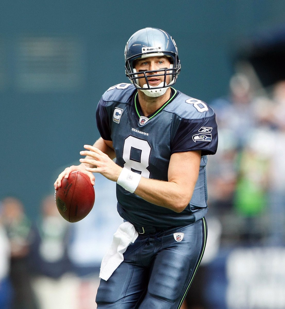 lmc2094's tweet photo. @CraticalX Matt Hasselbeck https://t.co/tA6RFfNOjt
