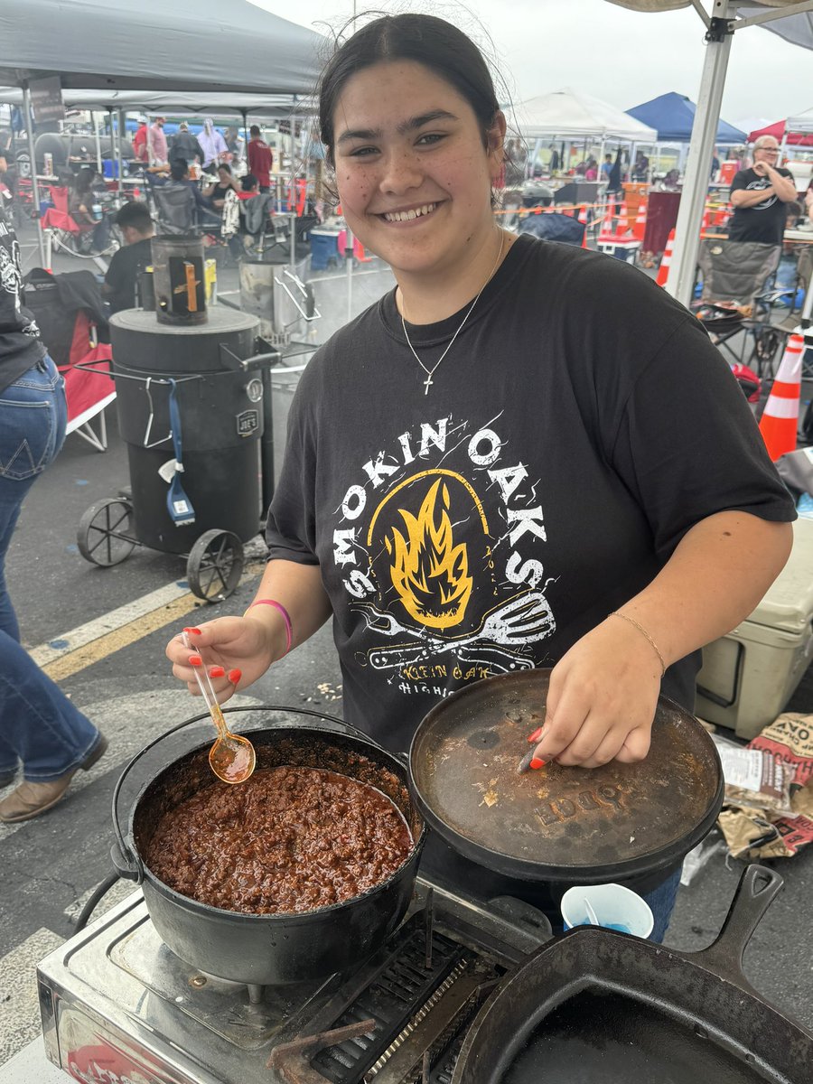 Texas HS BBQ Championship! @OakFFA is here making some great food! 91 teams qualified…we are hoping to advance to the National Contest!