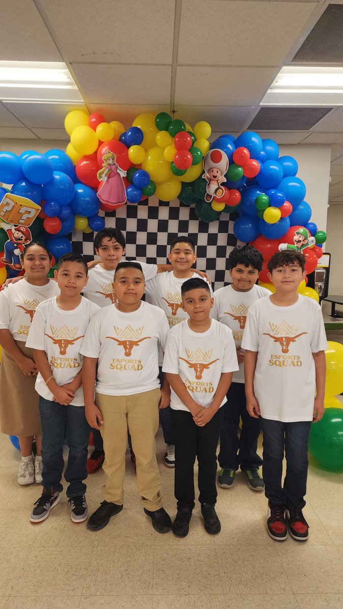 Las_Yescas's tweet image. Today, our Esports Squad delivered an outstanding performance, showcasing  teamwork and determination. Longhorns, we couldn&apos;t be prouder of you! #LYEpride #esports @LYEcoding