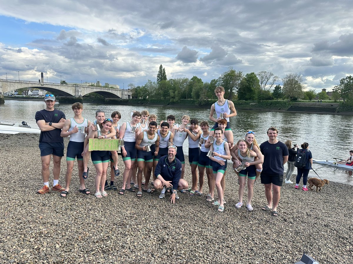 Big day… Big send! ☀️ 🥇 🏆 Regatta season is here! Well done to all KHSBC athletes who raced <a href="/ChiswickRegatta/">Chiswick Regatta</a> today! Congratulations to our winners 👏🏻 #kewtherowing <a href="/KewHouseSchool/">Kew House School</a>