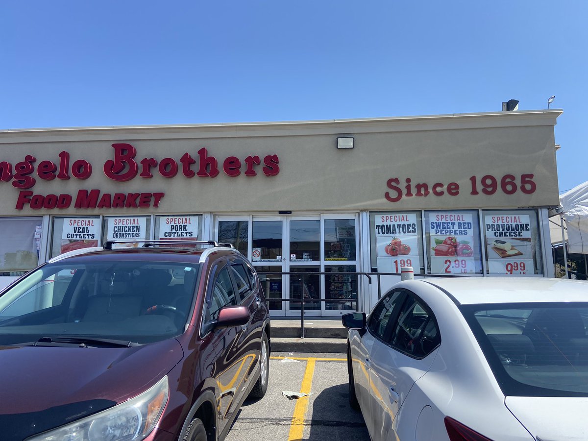 MyTorontoHome's tweet photo. If you are looking to avoid big chain grocery stores try family run Colangelo Brothers.  Located on midland just north of the 401 they have a fantastic produce section and butcher shop.  #loblawsboycott #toronto Have been my go to store for years. https://t.co/88mjCo6k9B