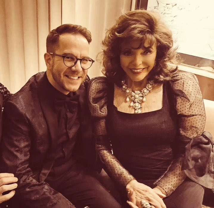 Throwback to the Variety Club Awards last weekend when @Joancollinsdbe was honoured with the Lifetime Achievement Award for Outstanding Contribution to Global Film and Television 💫

#ProudAgent