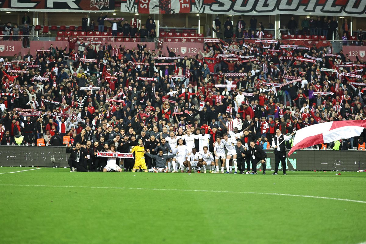 BİZ ❤️🤍 #Samsunspor