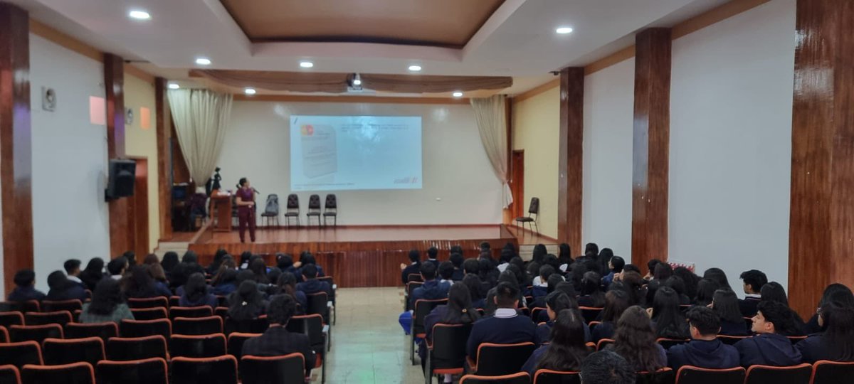 En #Cuenca, mantuvimos una jornada de capacitación y sensibilización dirigida a estudiantes del Colegio Marianitas. En este contexto, nuestro equipo de la Coordinación Zonal del #INDOT explicó la importancia de mantener la condición de donantes de órganos y tejidos al momento…