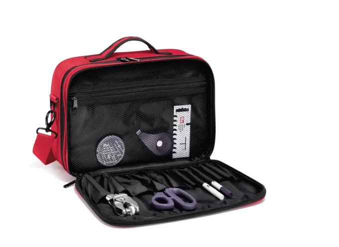 Prym Deluxe sewing case - Small. A helpful companion to store and transport all your sewing accessories safely and conveniently. The sewing box is not just perfect for travelling, it also cuts a fine figure at home. Buy now. jaycotts.co.uk/collections/st… #craft #crafts