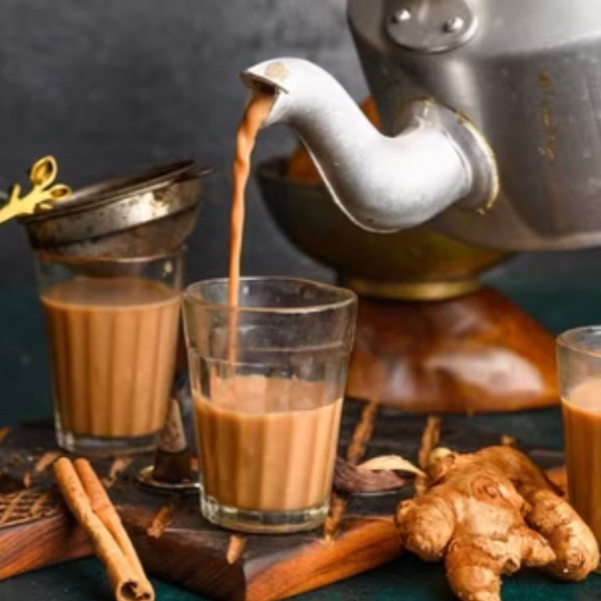 Masala Chai ranked second in the world's best non-alcoholic drinks by TasteAtlas. Indian #netizens celebrate its recognition.

Read more on shorts91.com/category/lifes…

#MasalaChai #TasteAtlas #Indian #Tea #Nonalcoholic