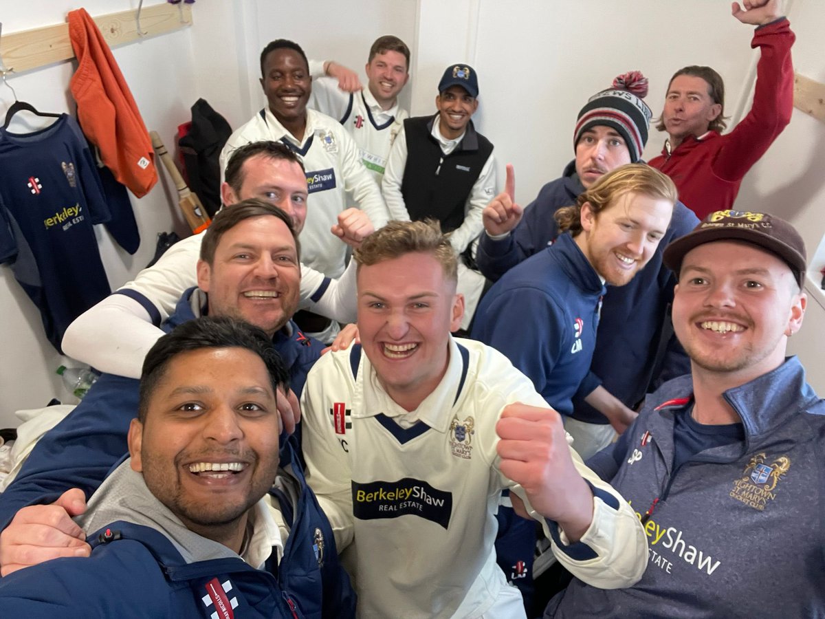 HightownStMarys's tweet image. The 1s delighted to be back playing and with a win, chasing down 146. @MattyWhite15 leading an economical pack of bowlers with 4/43 
@MattLaybourne hitting an unbeaten 59, the mainstay with the bat. @SamParks1 with 31 and Keith Jaure with an unbeaten 32