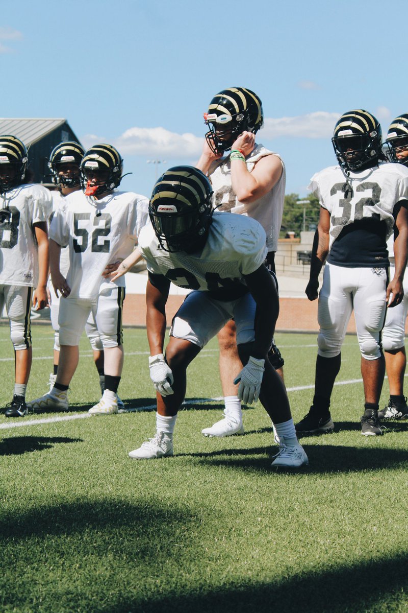 Chayton”BabyRay”Hurley (@chaytonhurley11) on Twitter photo Great 1st Week Of Spring Practice
I’m Back. <a href="/DevinLord5/">Devin Lord</a> <a href="/CNix86/">Coach Nix</a> <a href="/temple_tigers/">Temple Tigers Football</a> <a href="/CJGray03_/">CJ “3” Gray</a> <a href="/RecruitGeorgia/">Recruit Georgia</a> <a href="/GradickSports/">Gradick Sports</a> <a href="/Coach_Dyer15/">Rick Dyer</a> <a href="/RecruitGeorgia/">Recruit Georgia</a> <a href="/RecruitTemple/">Temple HS Football Recruiting Page</a> Great 1st Week Of Spring Practice
I’m Back. <a href="/DevinLord5/">Devin Lord</a> <a href="/CNix86/">Coach Nix</a> <a href="/temple_tigers/">Temple Tigers Football</a> <a href="/CJGray03_/">CJ “3” Gray</a> <a href="/RecruitGeorgia/">Recruit Georgia</a> <a href="/GradickSports/">Gradick Sports</a> <a href="/Coach_Dyer15/">Rick Dyer</a> <a href="/RecruitGeorgia/">Recruit Georgia</a> <a href="/RecruitTemple/">Temple HS Football Recruiting Page</a>