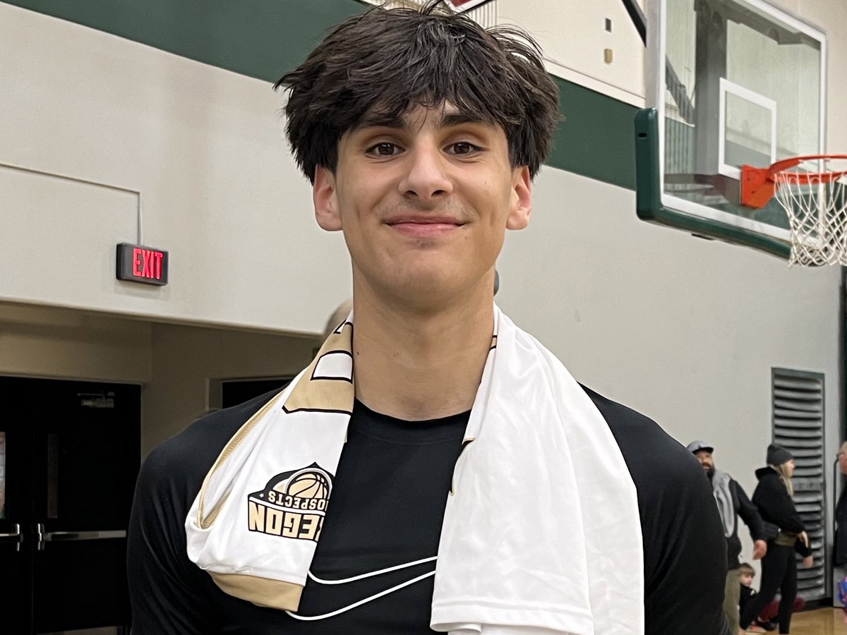 Prep Hoops Oregon (@prephoopsor) on Twitter photo COLLEGE COMMITMENT: Roseburg guard <a href="/MykahMendoza13/">Mykah Mendoza</a> will be playing his college basketball at Linn-Benton. In helping <a href="/OregonProspect/">Oregon Prospects</a> to a win at the <a href="/HoopSource1/">HoopSource Grassroots</a> May Day Challenge, he showcased his athleticism with a number of acrobatic finishes around the hoop. COLLEGE COMMITMENT: Roseburg guard <a href="/MykahMendoza13/">Mykah Mendoza</a> will be playing his college basketball at Linn-Benton. In helping <a href="/OregonProspect/">Oregon Prospects</a> to a win at the <a href="/HoopSource1/">HoopSource Grassroots</a> May Day Challenge, he showcased his athleticism with a number of acrobatic finishes around the hoop.