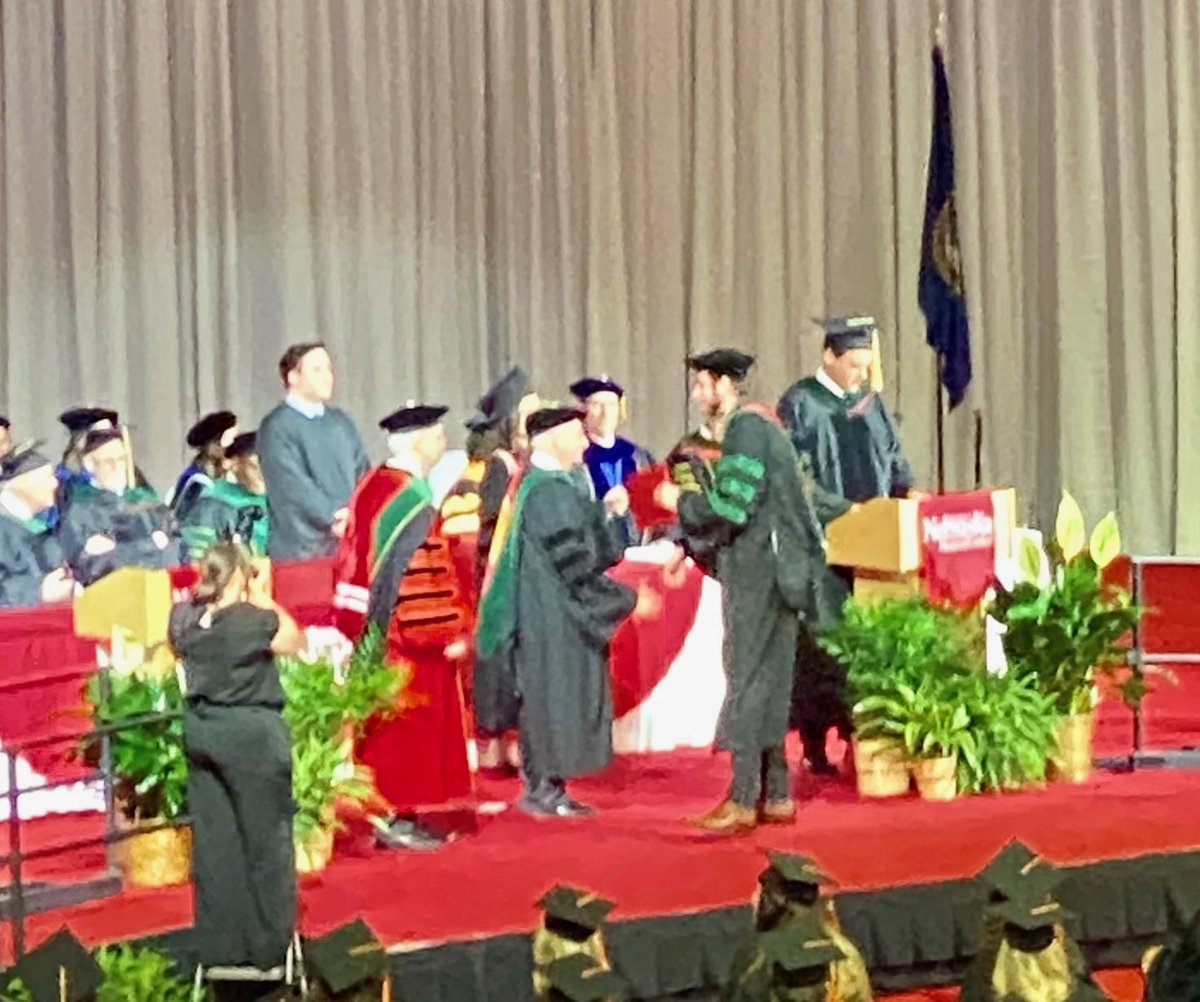 BBCoachV's tweet image. So incredibly proud of Dr. Tucker Vahle, M.D.

Congrats!! We love you!!