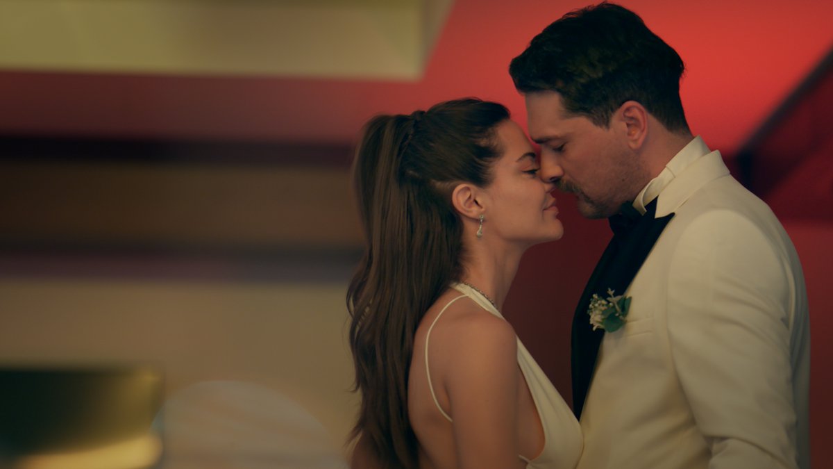 Çarşamba akşamı yeni bölümüyle ekrana gelecek  ‘Şahane hayatım’da Şebnem ve Mesut evleniyor! bihaberolma.com/carsamba-aksam… via <a href="/ComBihaberolma/">bihaberolma.com</a> #SahaneHayatım