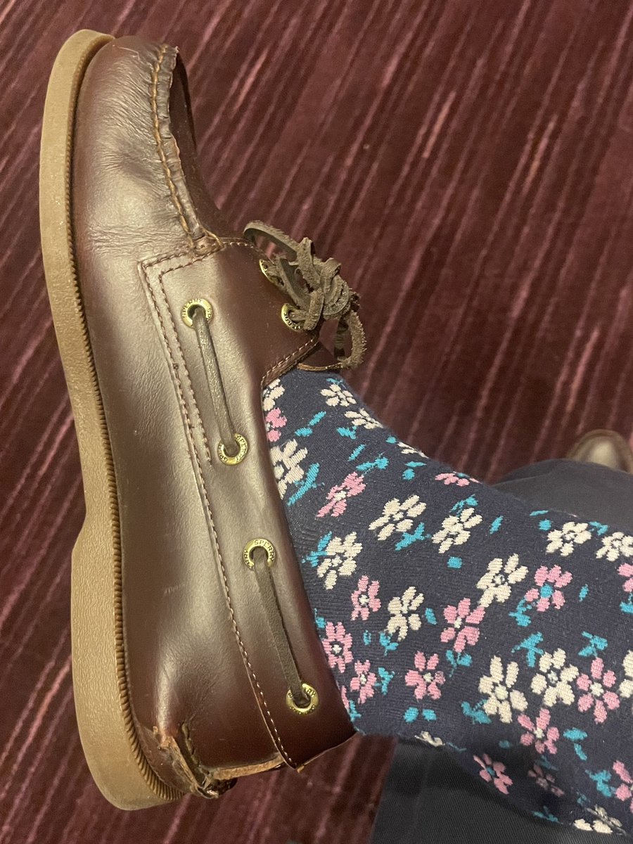 Keeping a spring in my step at <a href="/PASMeeting/">Pediatric Academic Societies</a> #PAS2024 #PAS2024footwear