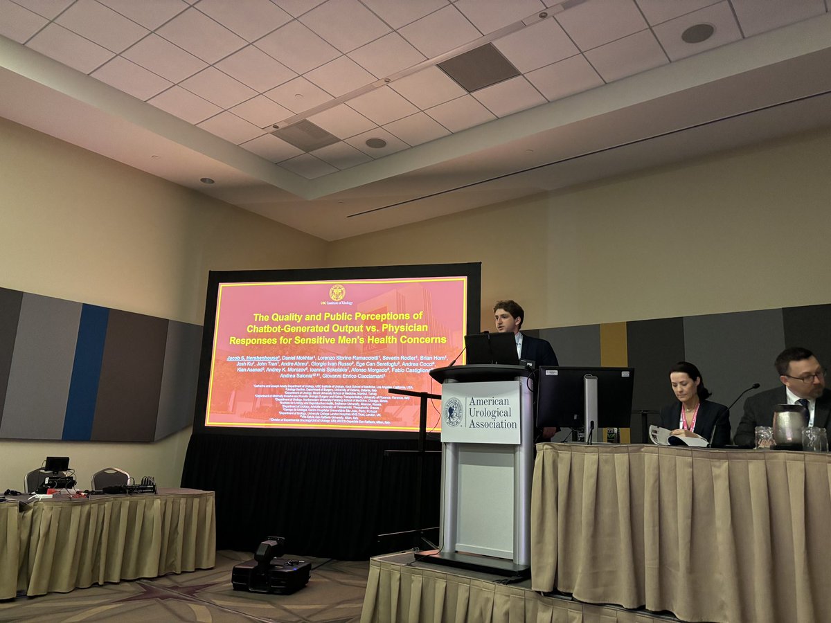 Proud to have the opportunity to present original research at #AUA24 to a roaring crowd of hundreds of thousands. Learning a lot from the constant stream of research this weekend and making friends at every corner. Great weekend so far!