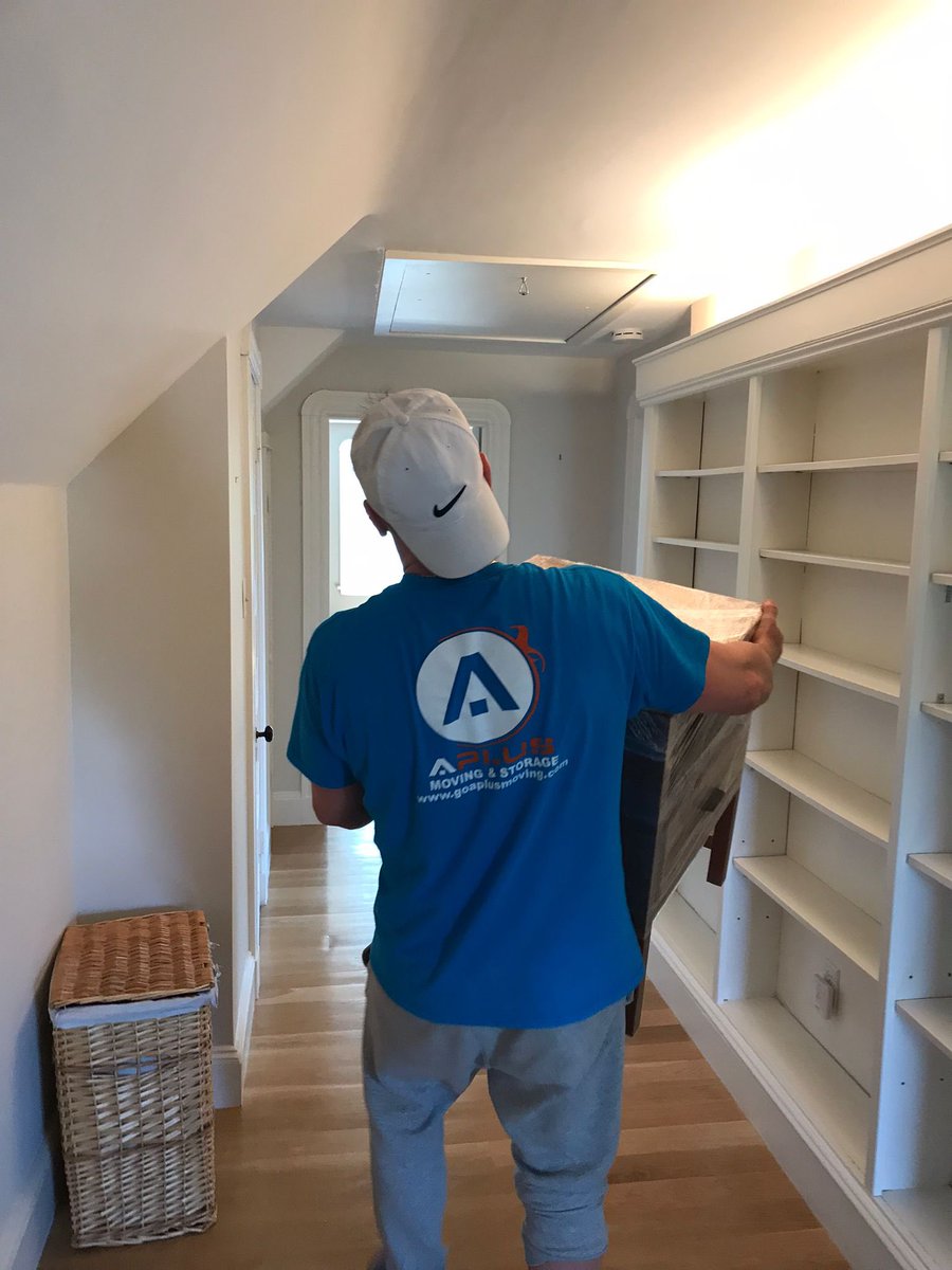 Off loading this weekend in Cambridge MA.

#movingcompaniesboston #moversboston #movers 
#bostonbestmovers #moversboston #bestofboston
#movingcompanies #bostonmovers #bostonmovinghelp 
#moversnearme #boston #aplusmoving #aplusmovers
#movingservices #professionalmovers #moving