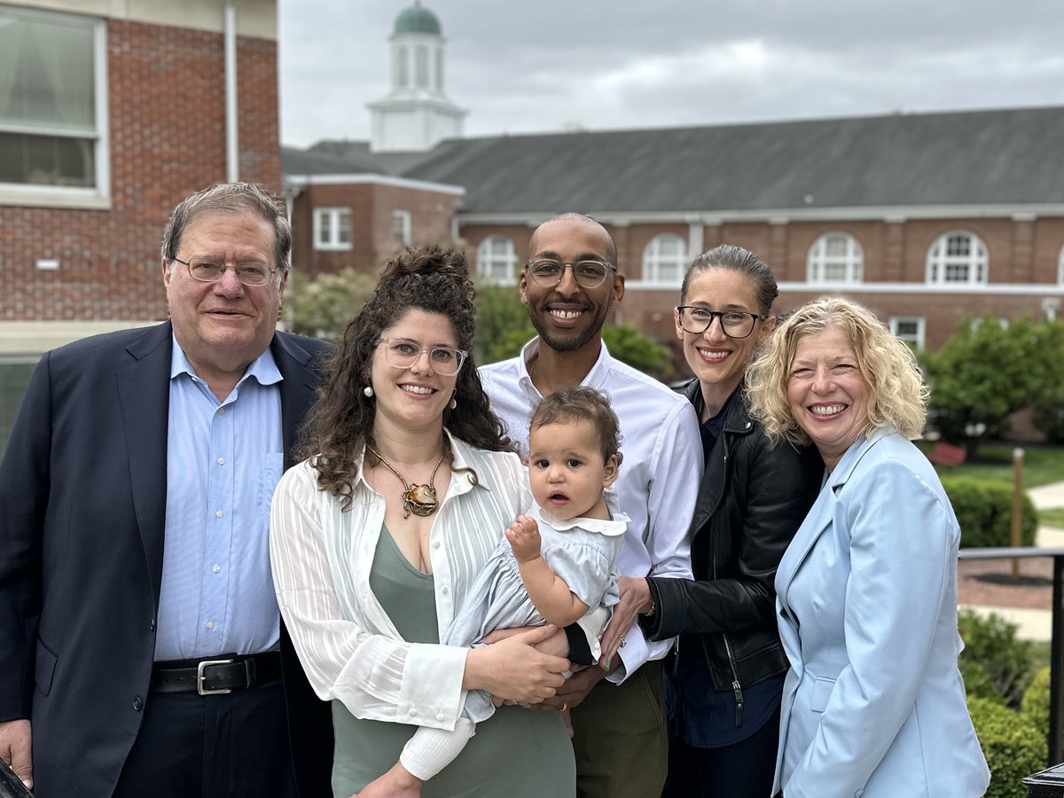 Congratulations to Alicia Gurrieri ’09 who received the Alumni Association's Young Alumni Award at yesterday evening's Dinner Among Friends, part of Alumni Weekend 2024.