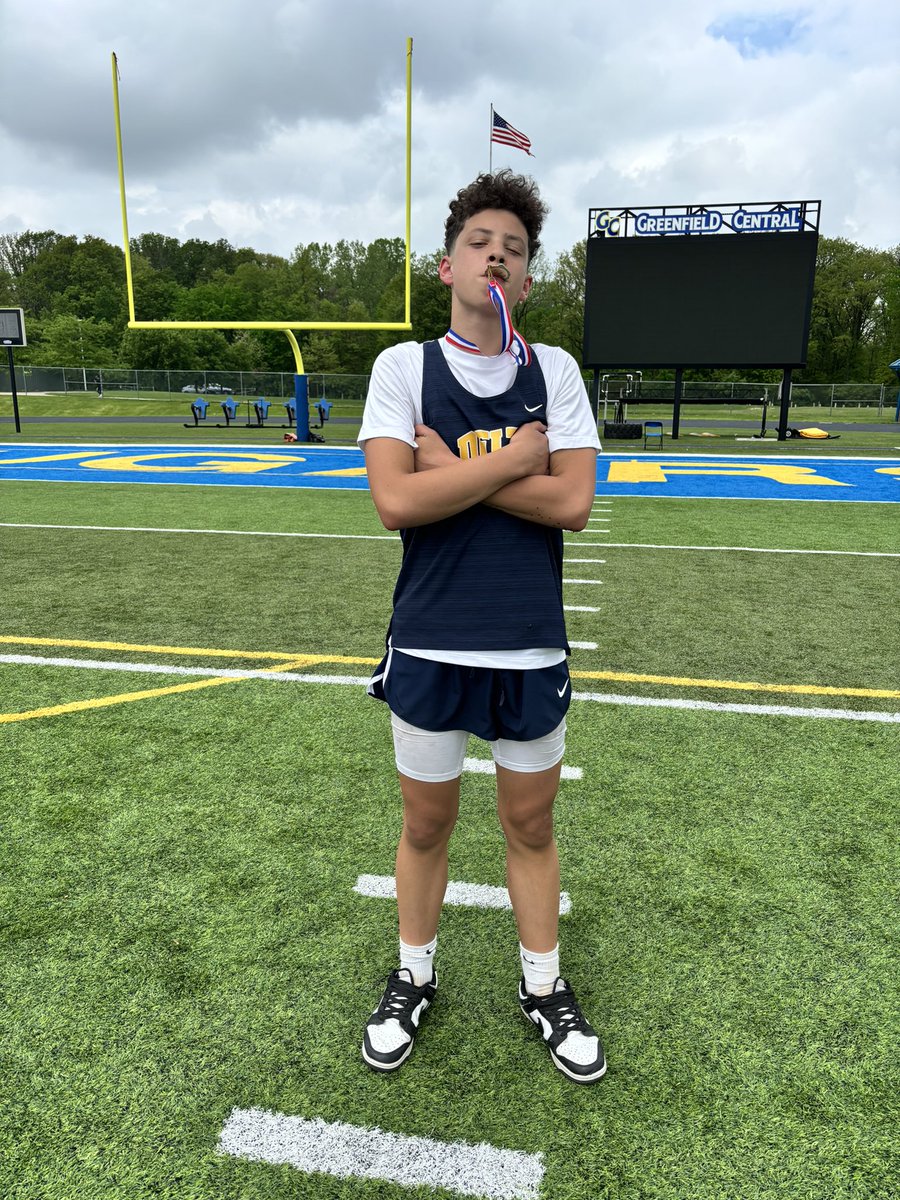 🚨HHC CHAMPION ALERT🚨

🥇High Jump Champion 
JJ Furney- 5’4