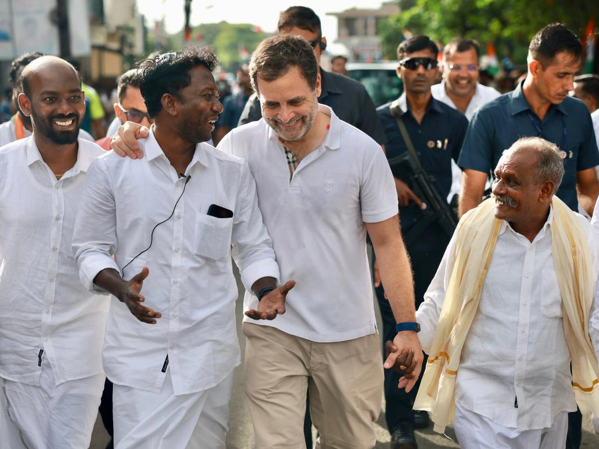 RG shares a beautiful bond with grandpa & the entire family. They had also joined Rahul Gandhi in his Bharat Jodo Yatra in 2022. The fact is, wherever Rahul Gandhi goes, he makes friends and families. He is like that ❤️