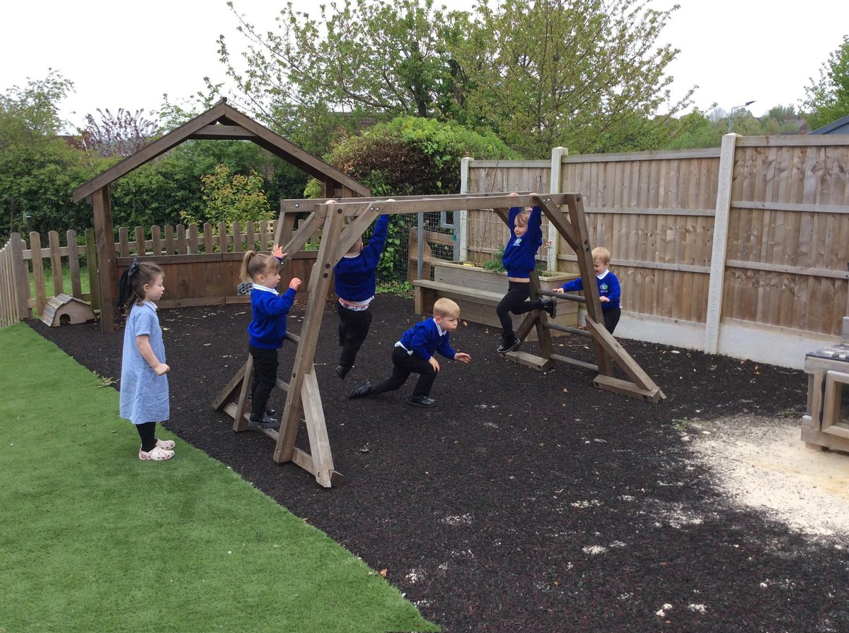 Nursery had a sneaky turn on Year 1s outdoor area this week. They worked really hard on all of their physical skills: jumping, climbing and hopping. Thank you Y1 😊 @ipa_spencer @satrust_