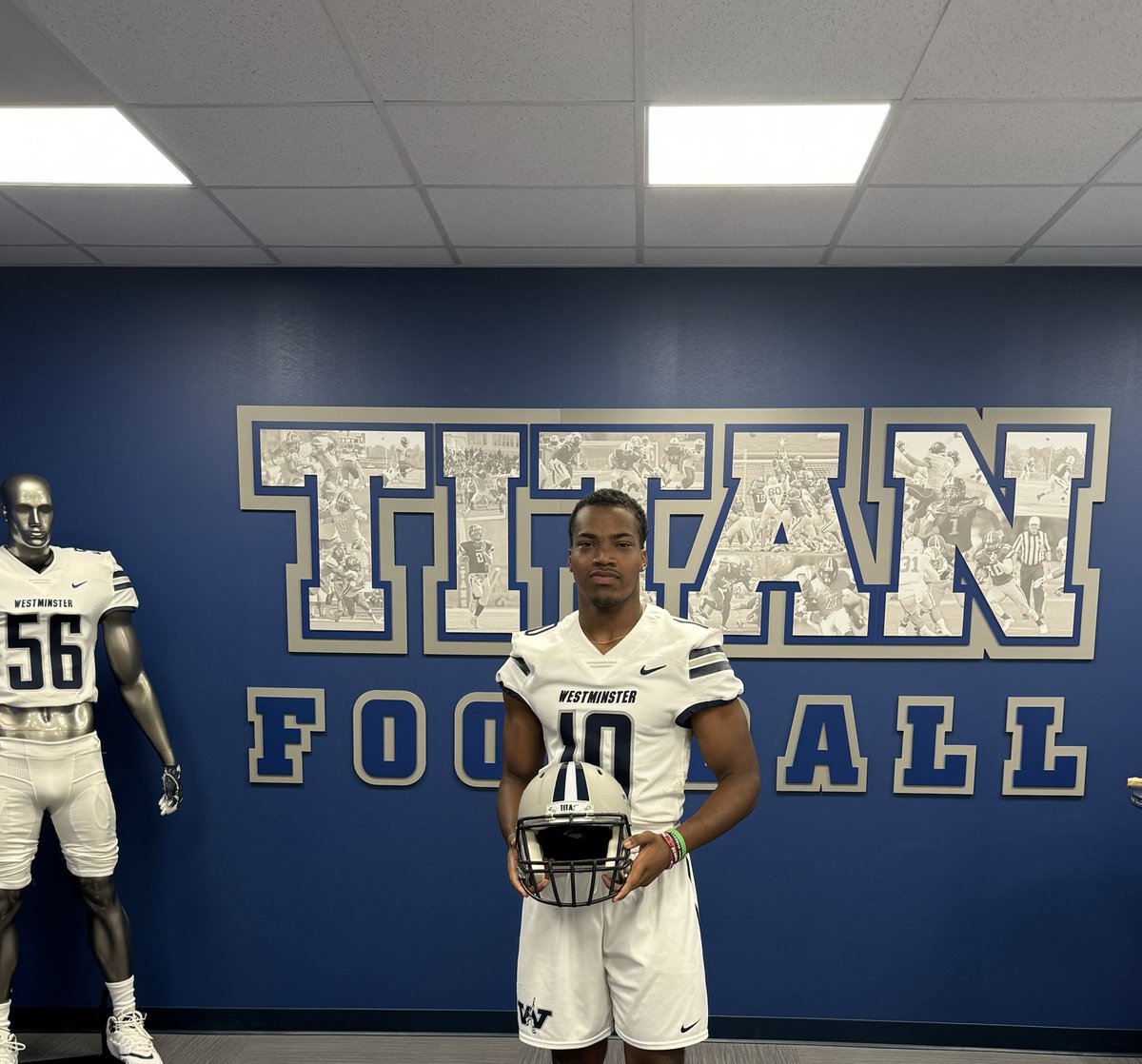 charvaswalker's tweet photo. Had an amazing visit today at Westminster College!
@WestminsterLax @WCtitansFB @_CoachHeck https://t.co/Am8BdsThc1