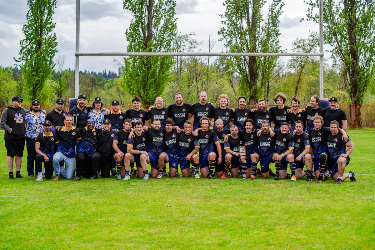 🏆2023/24 MEN'S DIVISION 2 CHAMPIONS🏆 Congratulations to the 2023/24 BC Rugby Men's Division 2 Champions – Axemen Final score: Axemen RFC 42-12 Kamloops RFC 📸 BOLD Photos by Shelly/Paul Audette #SeniorClubFinals #SeniorRugby #ClubRugby #2024SCF #BCRugby