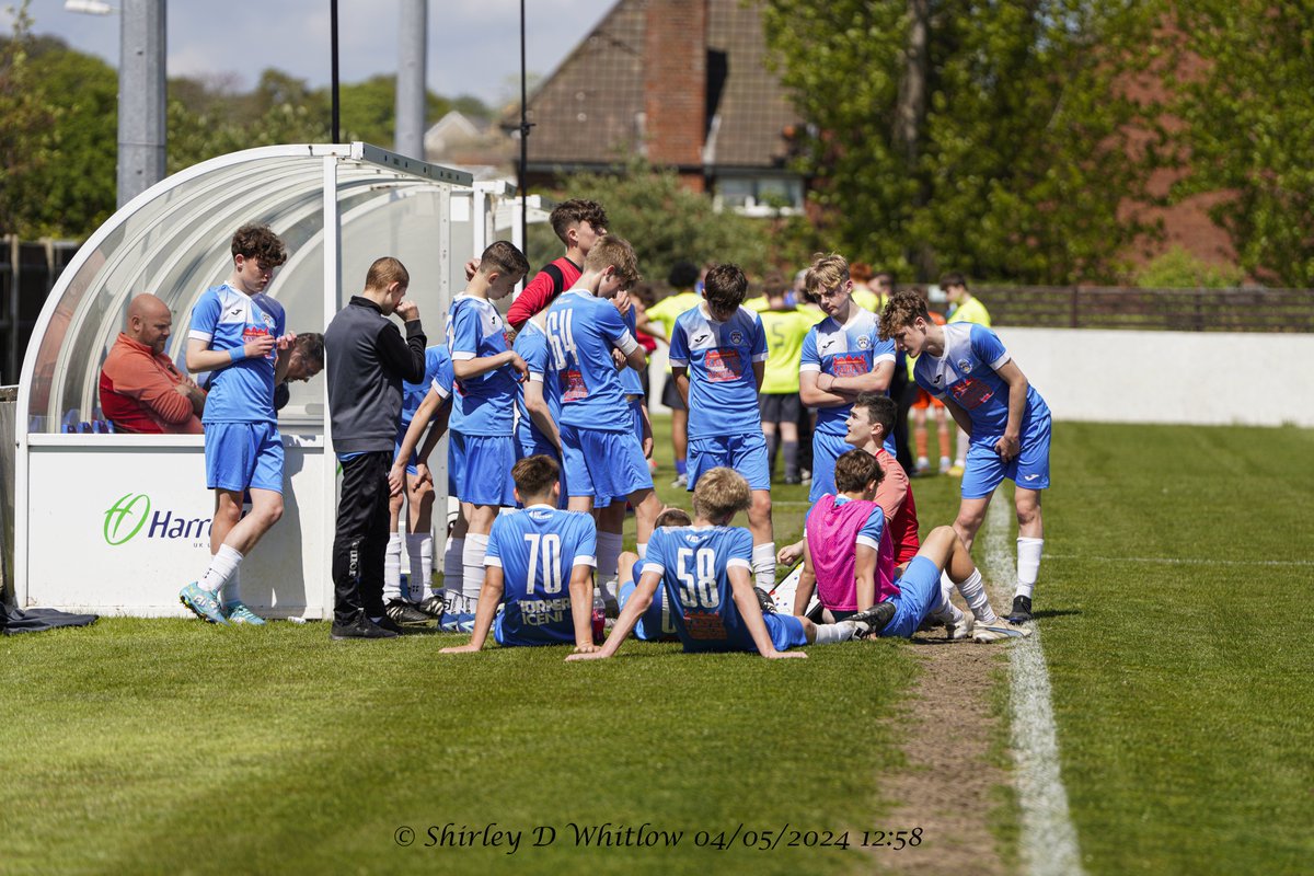 Junior League Play Off Semi-Final
Lowestoft Town FC U14's v Worcester City FC U14's
4th May 2024
Final score 1-5
@LowestoftTownFC <a href="/LTFCAcademy/">LTFC Academy</a> @WCFC_Youth 
lowestofttownfc.co.uk/photos/junior-…