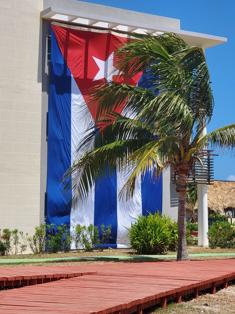 Hay cosas que me identifican y llevo en el alma, #CubaIslaBella #CubaÚnica 
#FITCuba2024