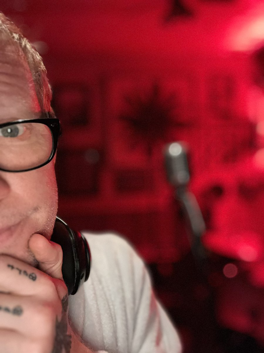 Now that my gym membership has expired for the season after my run, I like to come home and crank up a tune and do the Eugene for four and a half. minutes. Try it for yourself, it’s harder than it looks. 😉￼