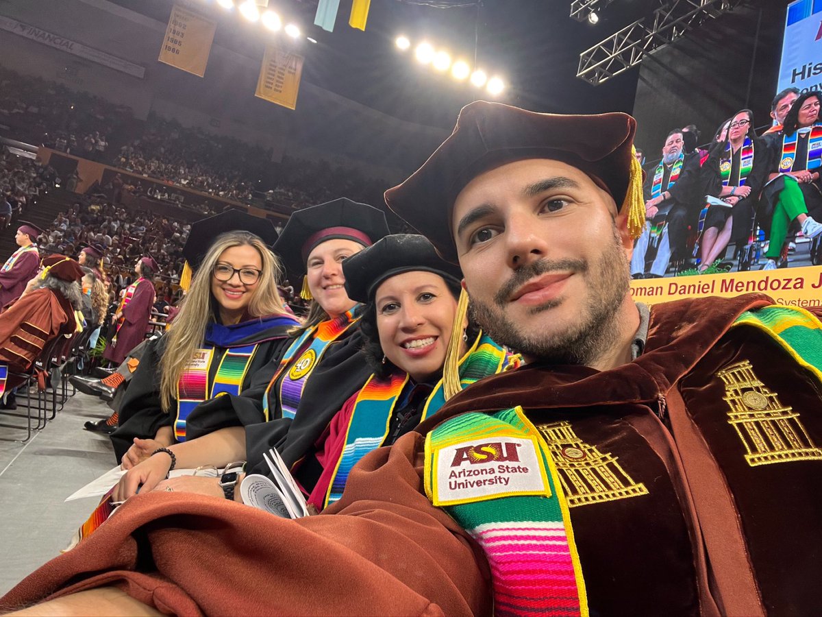 Happy Hispanic Convocation Day! ¡Felicidades a todos los graduandos de @ASU en especial, los de @CISAASU! #ASUGraduates #ASUGraduation #ASU #Sundevil