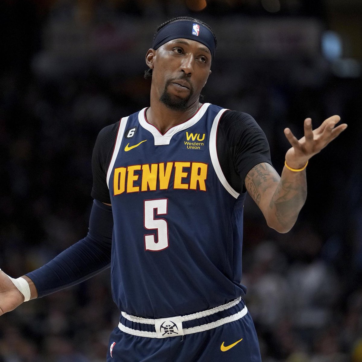 Anthony Edwards on Kentavious Caldwell-Pope:

“That’s my brother. That’s my big brother, for sure. And I’m tryin to tear his head off.”

(via <a href="/DaneMooreNBA/">Dane Moore</a>)