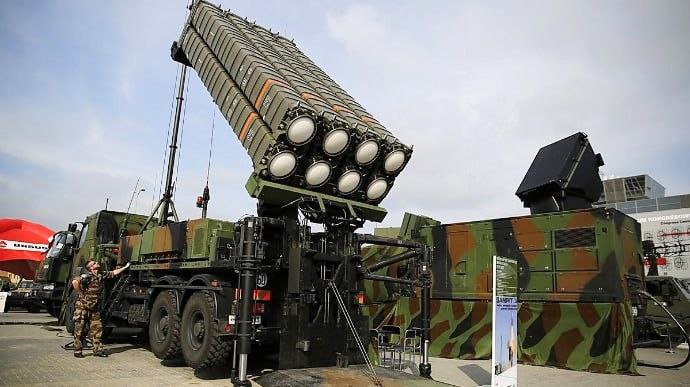 ⚡️🇮🇹 Italy plans to provide Ukraine with a new aid package, including the SAMP/T air defense system and artillery, before the G7 summit, — La Repubblica

#Italian 
#ltaly
#UkraineRussiaWar 
#RussianUkrainianWar